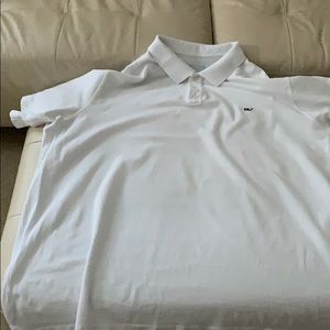 Vineyard vines white shirt